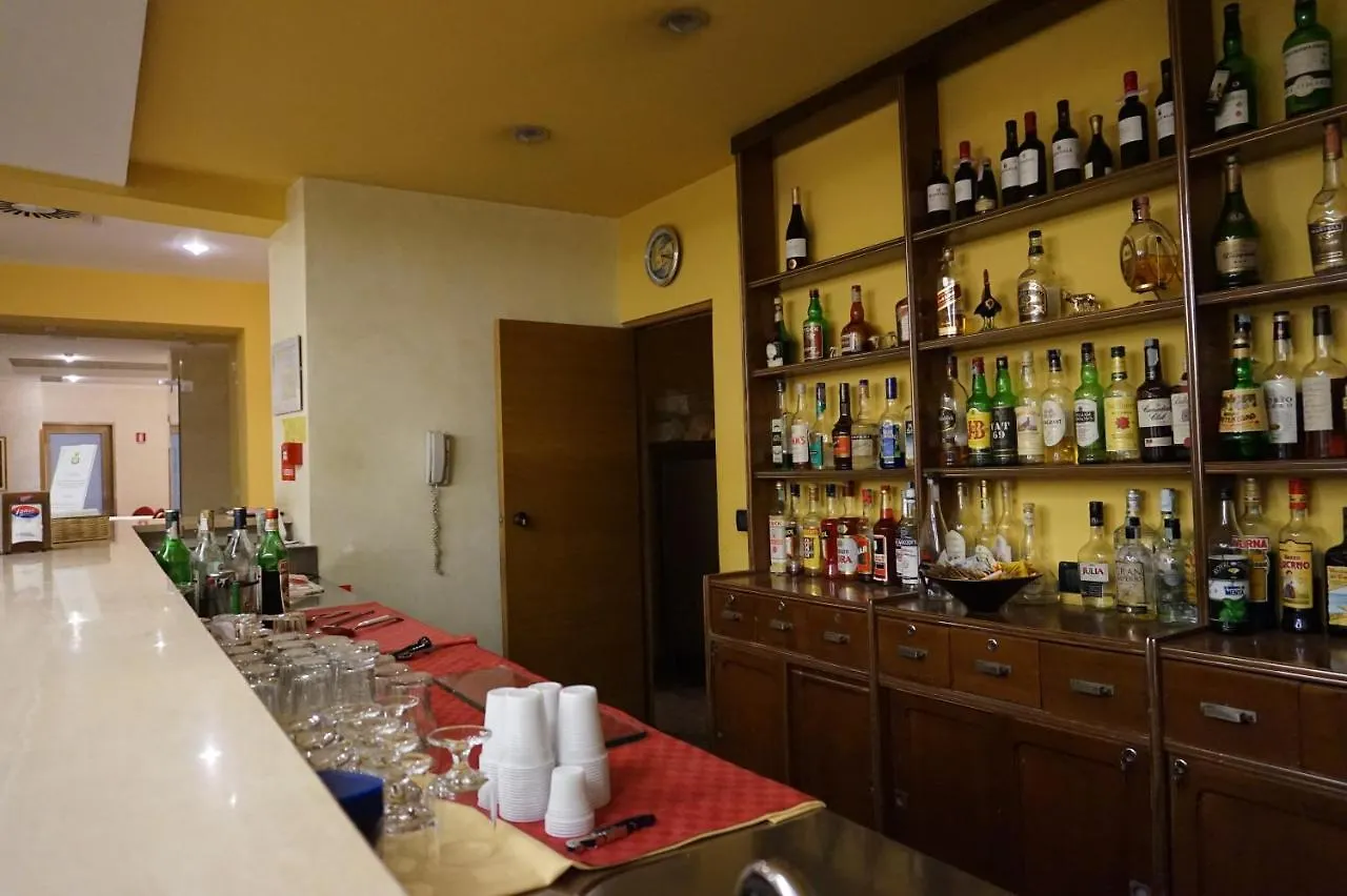 Crisol Europa Otel Palermo İtalya