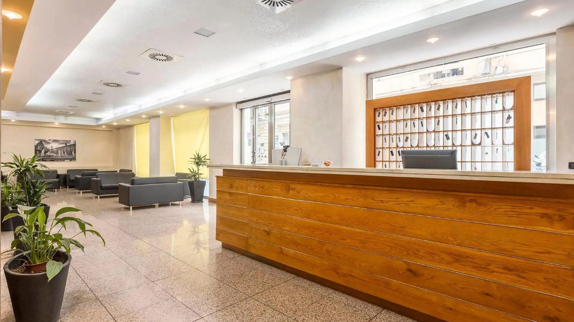 Crisol Europa Otel Palermo