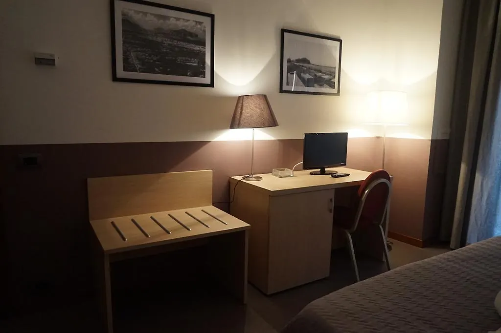 Crisol Europa Otel Palermo
