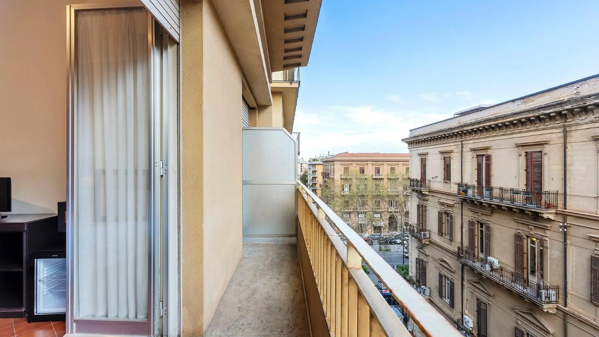 Crisol Europa Hotel Palermo 3*,