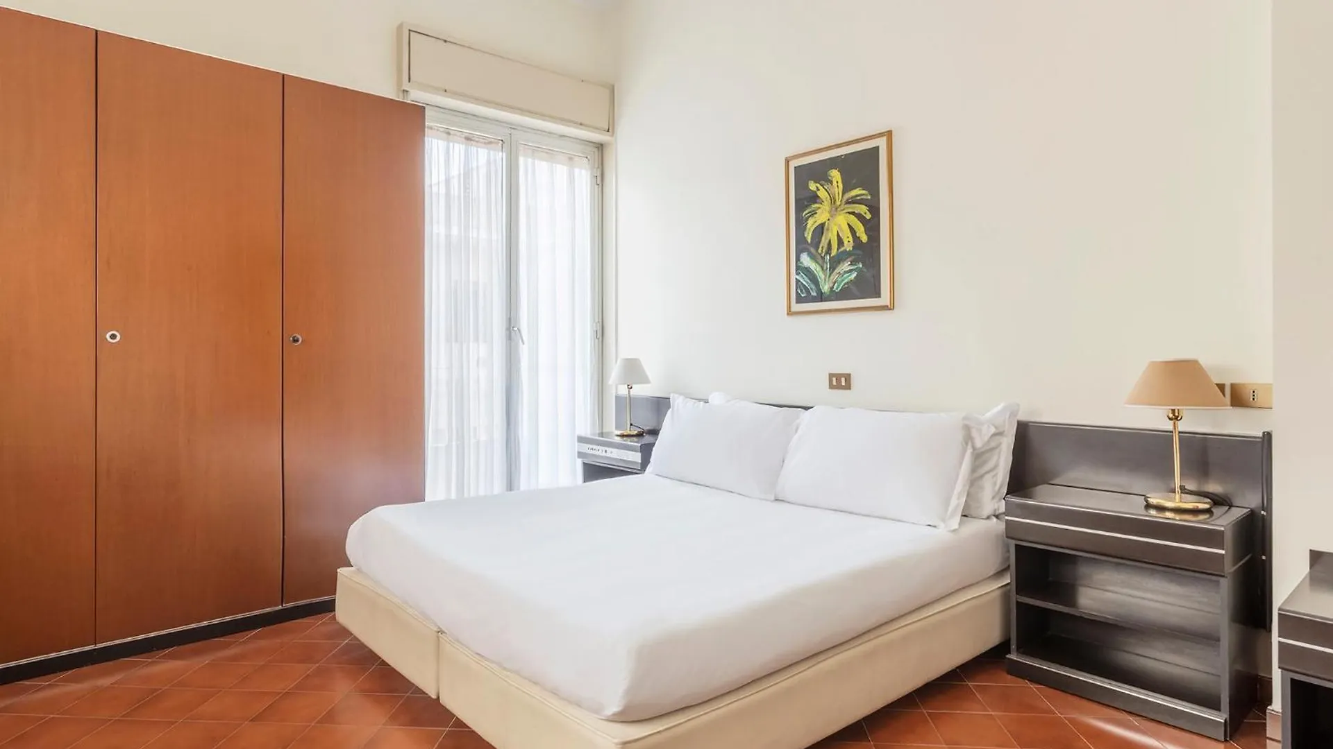 ***  Crisol Europa Hotel Palermo Italy